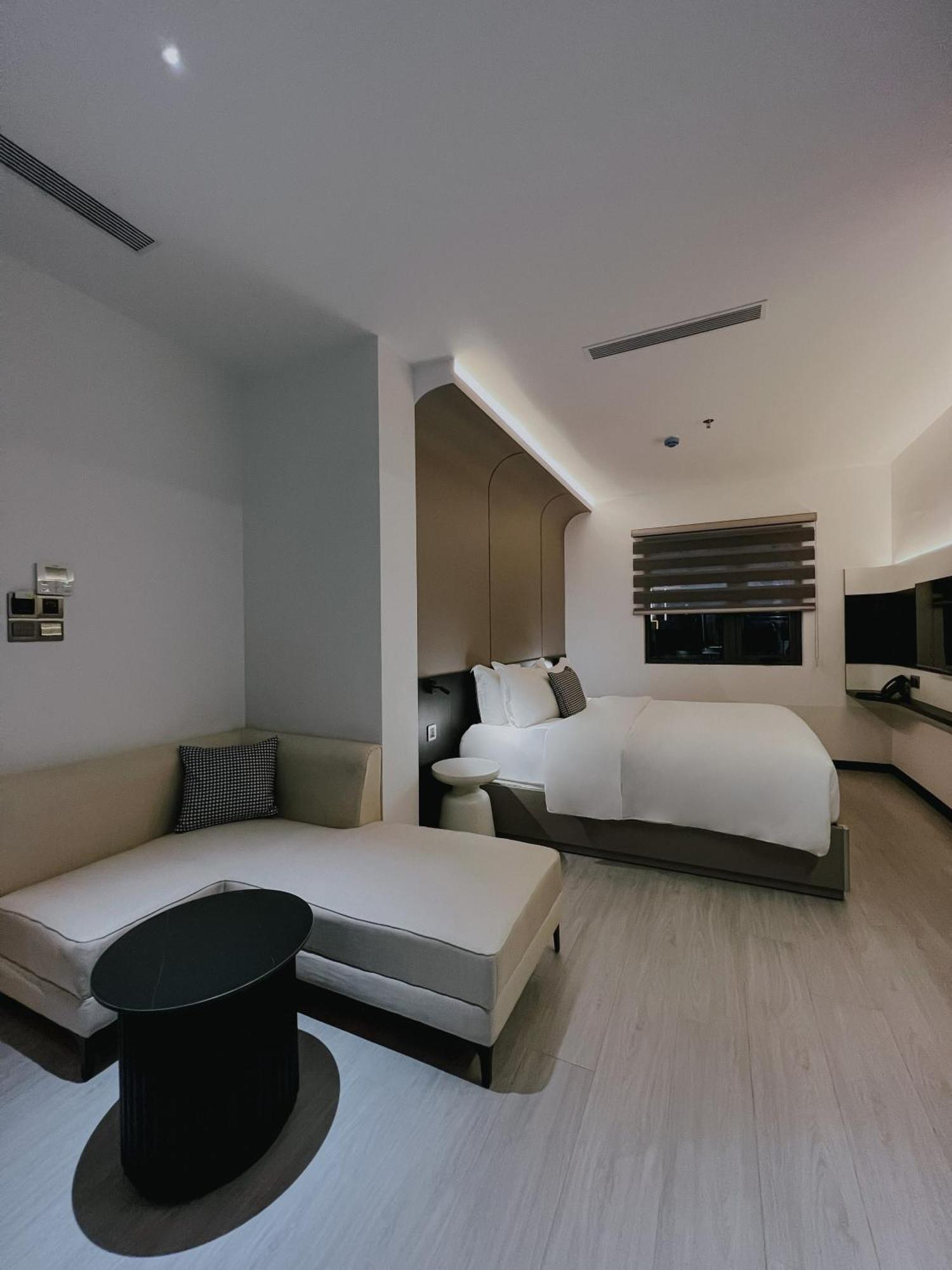 The Concept Hotel Hcmc- District 1 호치민 외부 사진