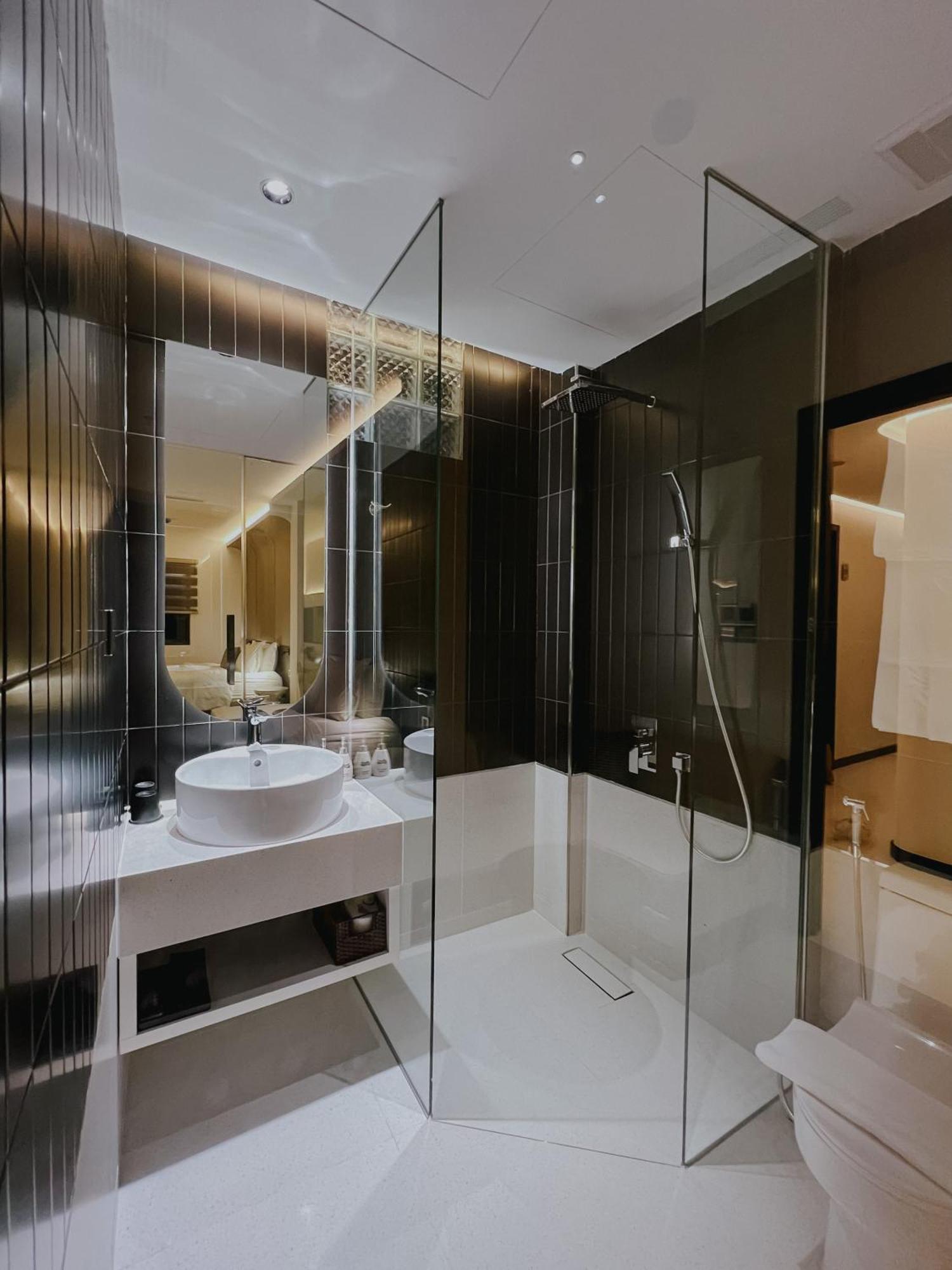 The Concept Hotel Hcmc- District 1 호치민 외부 사진
