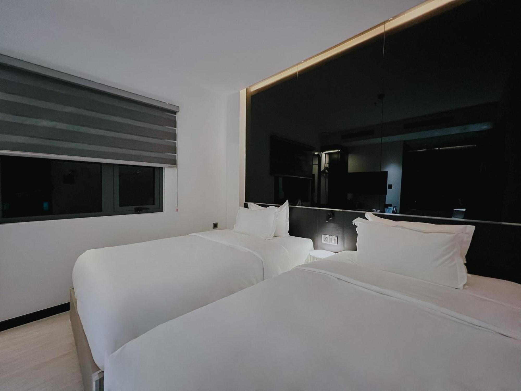 The Concept Hotel Hcmc- District 1 호치민 외부 사진